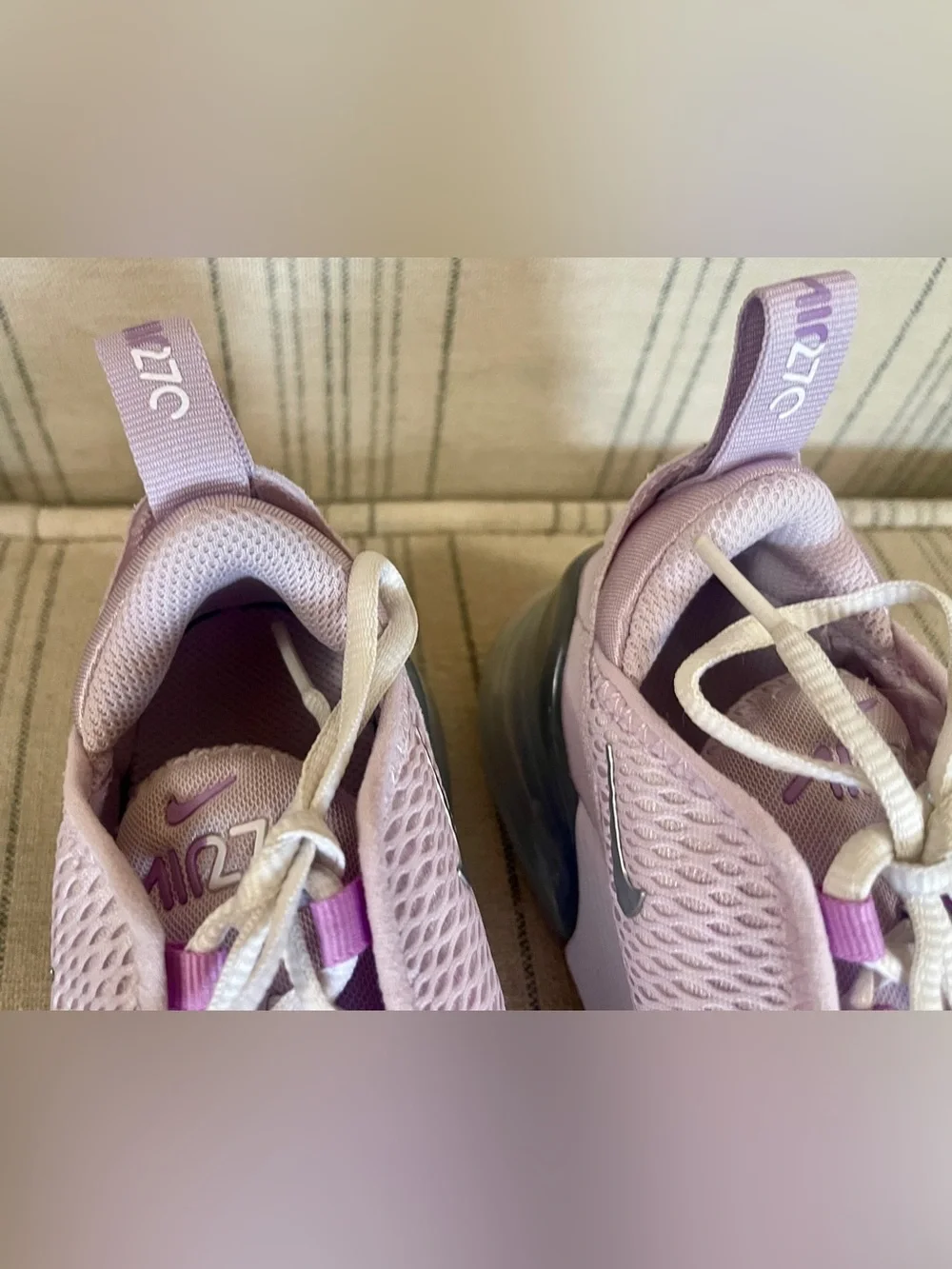 Nike Air Max 270 Metallic Silver/Fuchsia/White – Size Girls 12C IH0412-530